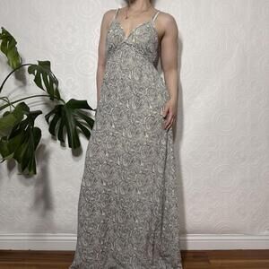 O'Neill Cream & Gray Paisley Print Maxi Dress Womens Medium Boho Sundress